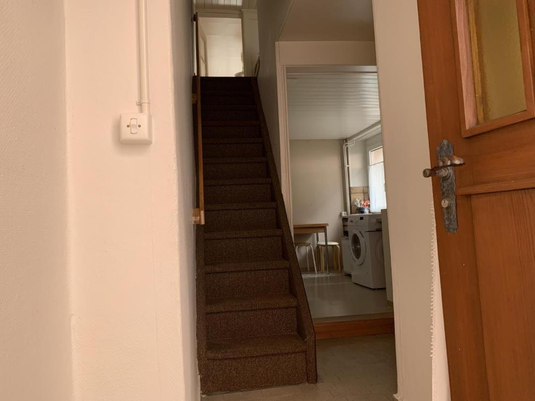 Revier Grosi'S Art Apartment Netstal Екстериор снимка